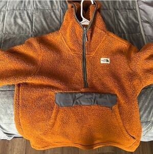 The North Face Campshire Hoodie